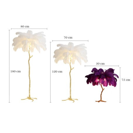 Lampadaire doré en plumes d’autruche