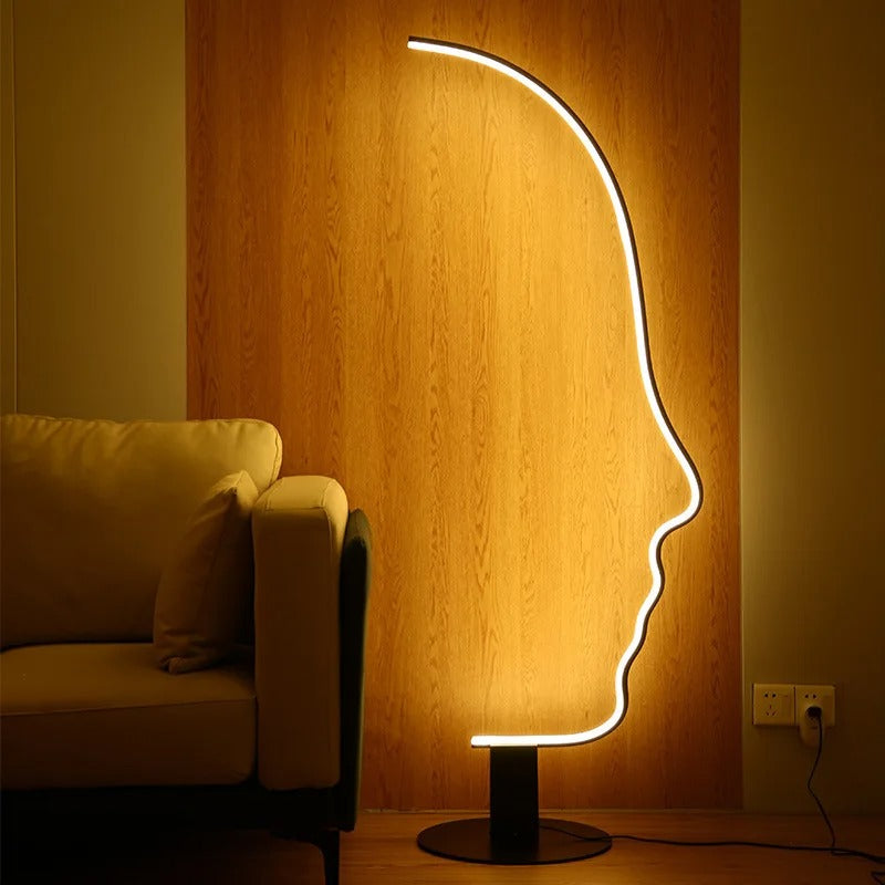 Lampadaire visage design moderne