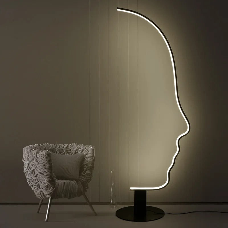 Lampadaire visage design moderne