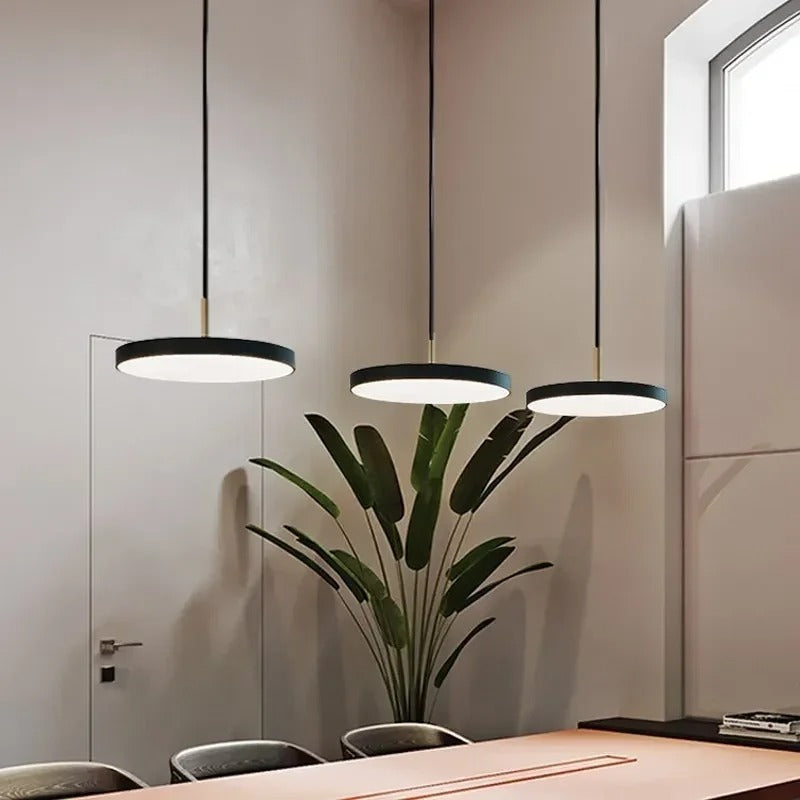 Suspension design minimaliste | Style contemporain