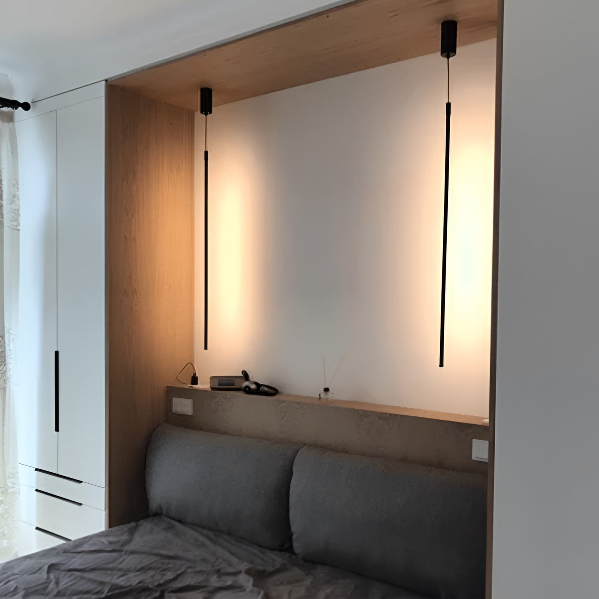 Suspension tube métal noir LED