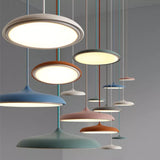 Suspension à LED au design nordique et circulaire en forme de disque