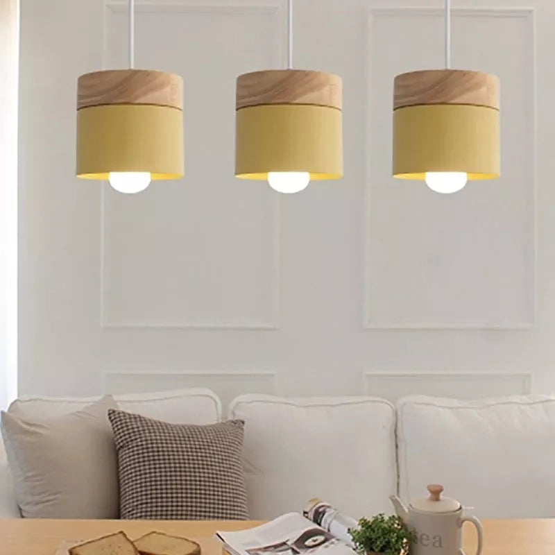 Lustre suspension bois et métal coloré style nordique