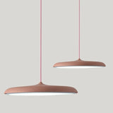 Suspension à LED au design nordique et circulaire en forme de disque