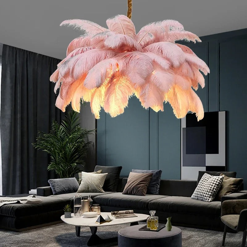 Lustre doré en plumes blanches en forme de palmier