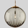 Suspension en forme de boule en verre