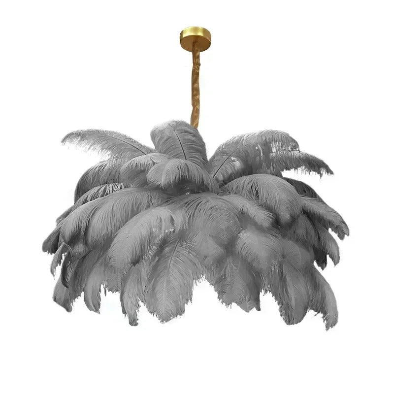 Lustre doré en plumes blanches en forme de palmier